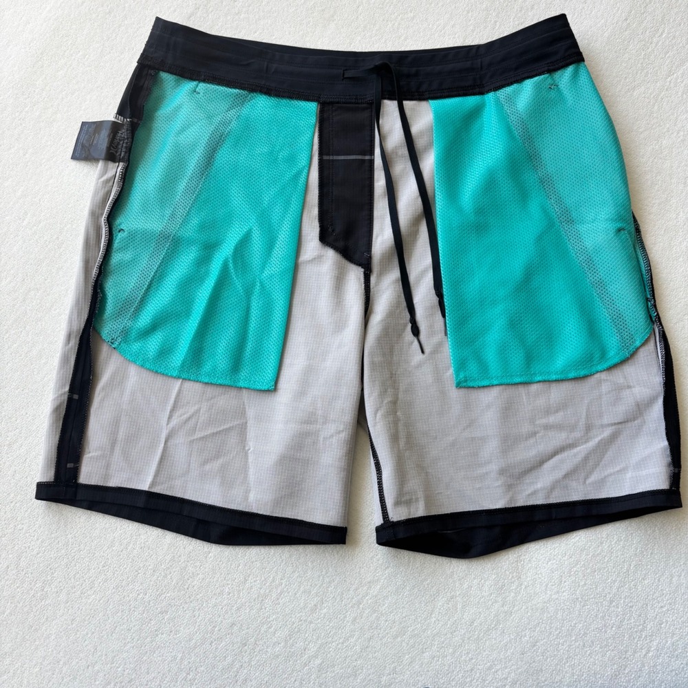 Hurley Board Shorts Mens Size S Black Striped Ripstop Swim Trunks MWS0005370 - Picture 10 of 10